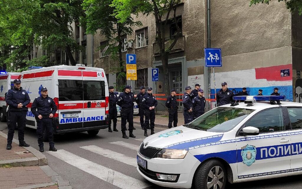 EVACUATION IN BELGRADE WATERFRONT: Half-Ton American WWII Bomb Found!