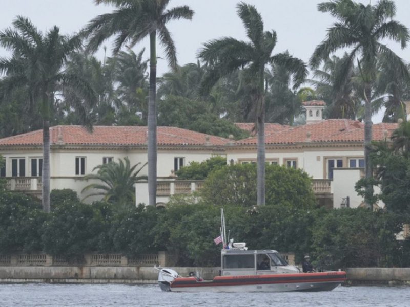 TRUMP WARNED ZELENSKY: The Ukrainian president arrives at the Mar-a-Lago residence, here is the topic!