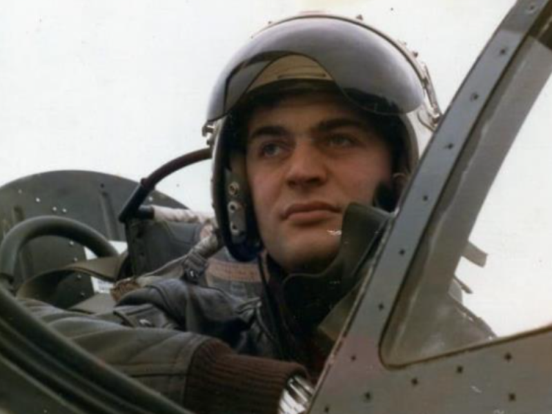 “WHEN YOU KNOW WHAT YOU ARE DOING, IT IS NO LONGER INVISIBLE”: Đorđe shot down a bomber during the NATO aggression and became a hero! (PHOTO)