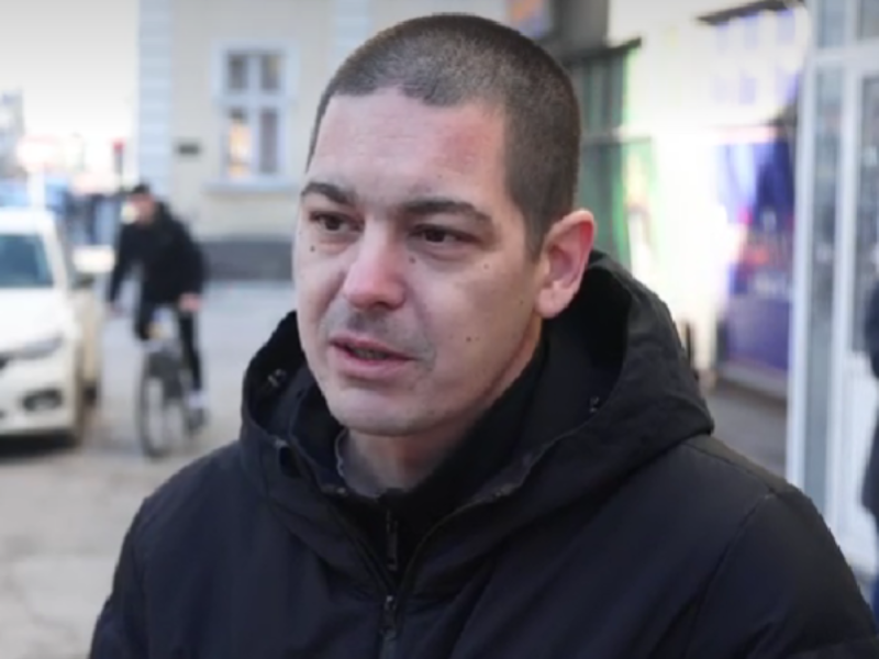 FATHER OF TWO GIRLS STILL CANNOT WALK: Stefan has not recovered from police beating even after 5 months!