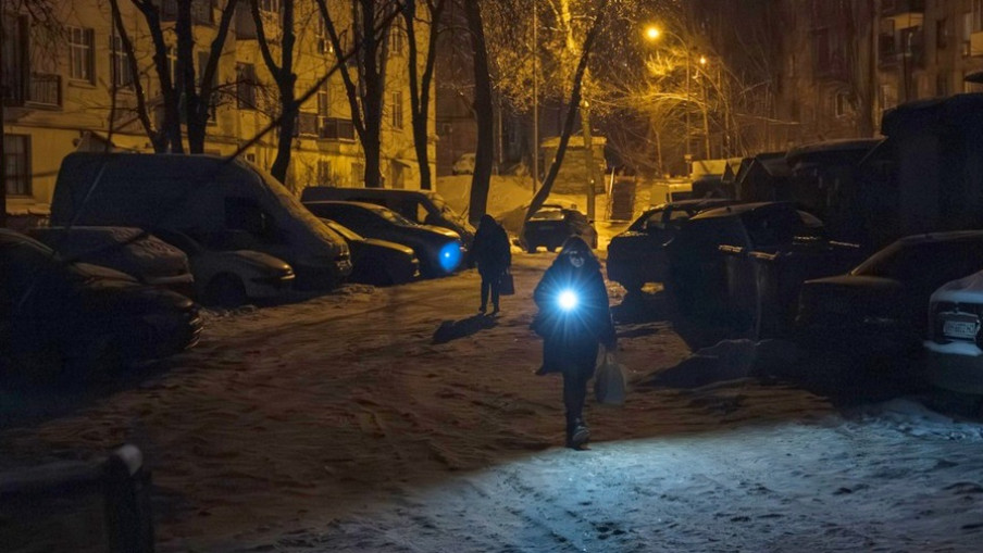 UKRAINE INCREASINGLY RESEMBLES A RUIN: Russia Relentlessly Bombards Energy Facilities, 6,000 Buildings Without Power in Kyiv Alone!