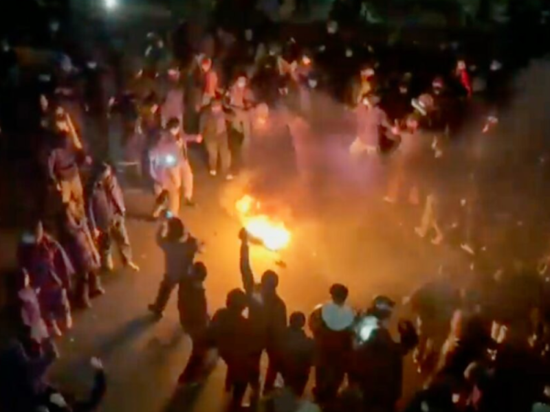 THE REGIME HAS LAUNCHED RETALIATION: 3,000 PEOPLE KILLED IN IRAN, ARRESTS OF PROTESTERS BEGIN, AND THE INTERNET IS BEING SHUT DOWN PERMANENTLY!