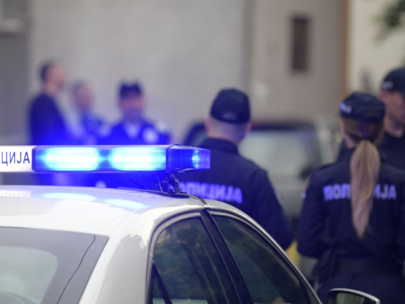 DRAMA IN VOŽDOVAC: Young Man Abducts His Ex-Girlfriend and Tries to Strangle Her, Police Intercept Car and Arrest Him!