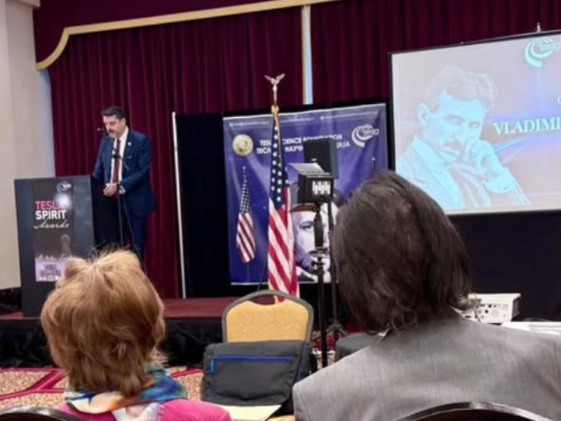 “TESLA STILL SHAPES THE MODERN WORLD TODAY”: Consul General Bozovic opened a conference in New York dedicated to the Serbian scientist! (PHOTO)