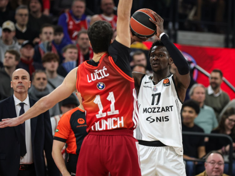 PARTIZAN CELEBRATED IN MUNICH: Black-and-whites took down Bayern and broke a streak of seven losses in the EuroLeague! (VIDEO)