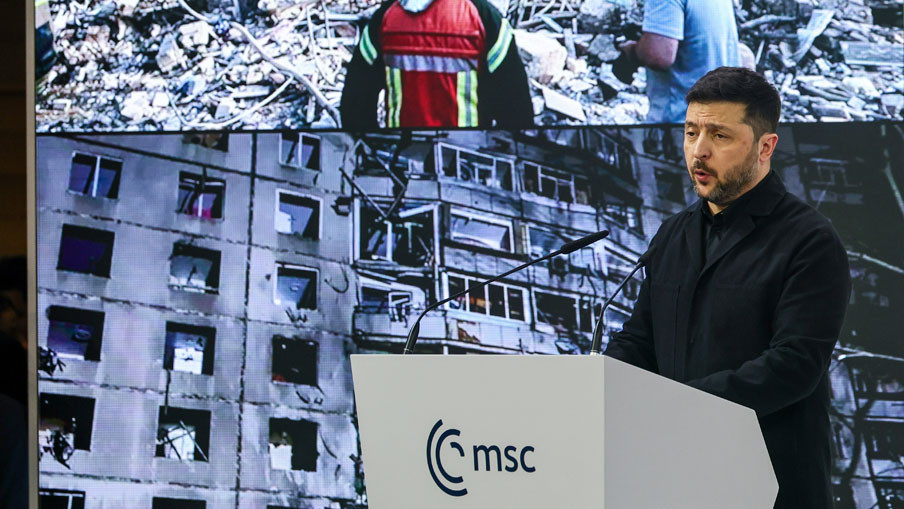 ZELENSKY DESPERATELY SEEKS HELP: “Today, Only the United States of America Can Stop Putin”!