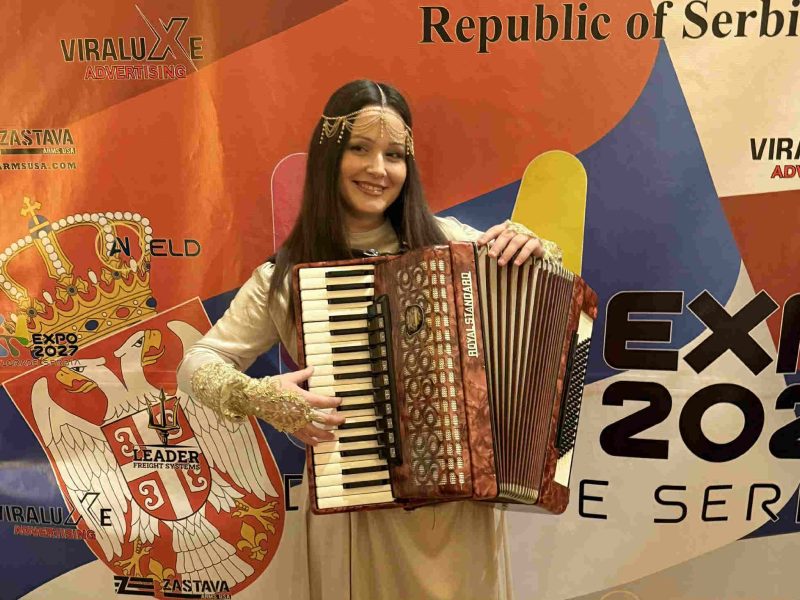 WHEN THE ACCORDION PLAYS THE SERBIAN AND AMERICAN ANTHEMS: Festive in Chicago, Serbs were congratulated on Sretenje by secretaries of state, mayors, ministers! (VIDEO, PHOTO GALLERY)