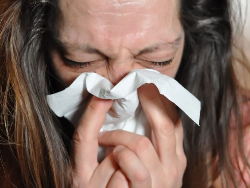 CHEMICAL SMELL SPREADS THROUGH CHICAGO: It is unknown where it comes from, citizens called to contact a doctor if they experience difficulty breathing!