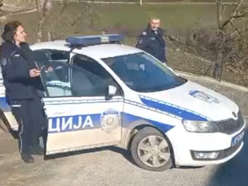 “THE INCIDENT WAS ORCHESTRATED FROM THE TOP OF THE GOVERNMENT”: Police detain farmers over clash at meeting in Mrčajevci! (VIDEO)