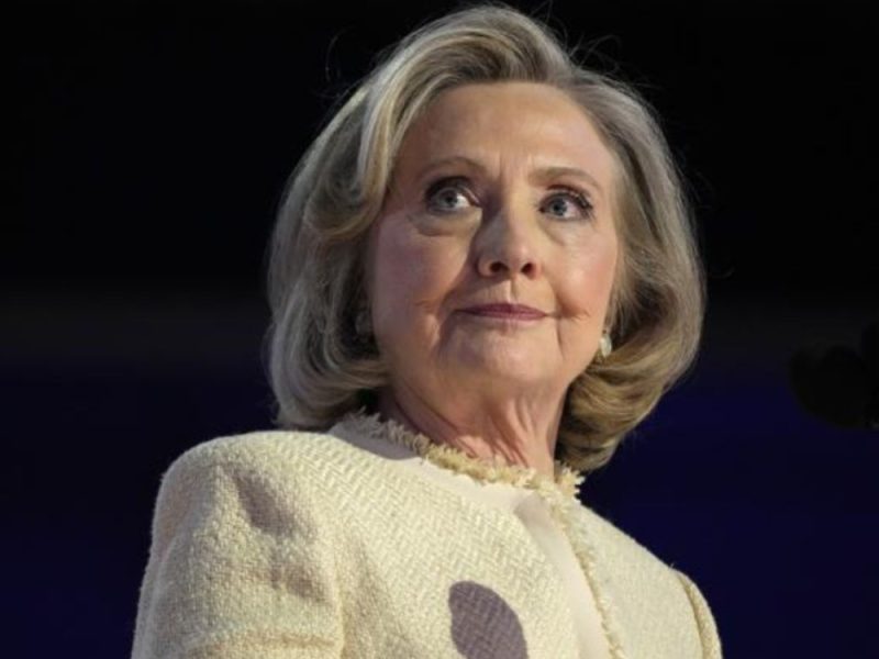 “I DO NOT REMEMBER EVER MEETING HIM”: Hillary Clinton testifies before Congress about Epstein! (PHOTO)