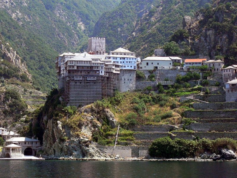 A STRONG EARTHQUAKE HIT MOUNT ATHOS: Monks forced to interrupt the service, tremor felt as far as Thessaloniki!