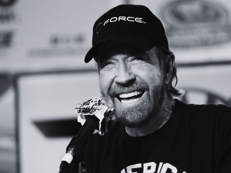CHUCK NORRIS HAS DIED: The end of an era, the famous actor passed away after emergency hospitalization!
