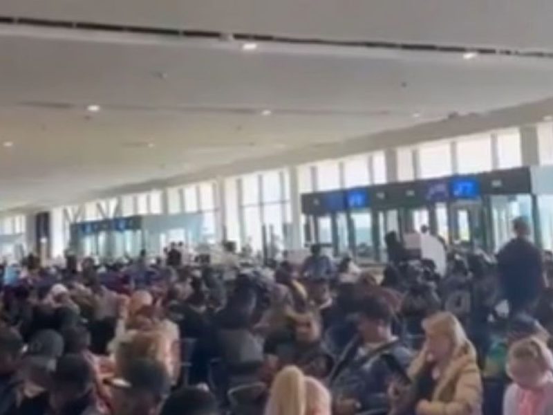 HUNDREDS OF THOUSANDS OF PASSENGERS STRANDED WORLDWIDE: War in the Middle East the biggest obstruction of air traffic since covid!