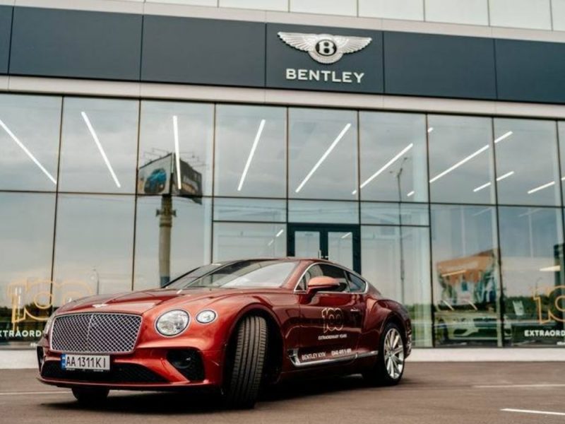 COUNTRY IS BURNING, BUT BENTLEYS ARE SELLING LIKE HOTCAKES: Kyiv is the third city in the world for luxury car sales!