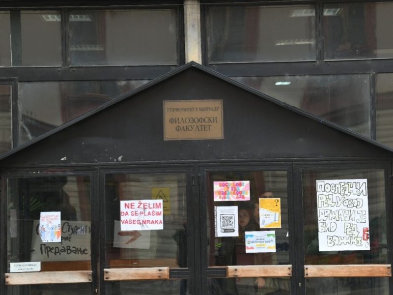 POLICE ENTERED THE FACULTY OF PHILOSOPHY: Circumstances of the death of a girl who fell from the fifth floor onto the plateau are being investigated!