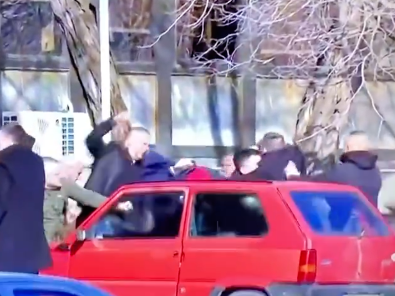 ALL OF EUROPE IS TALKING ABOUT SERBIA: European Democrats publish footage of the beating of an observation mission in Bor!