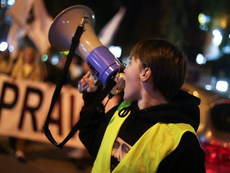 STUDENTS IN BLOCKADE ANNOUNCE: UKP detained four of our colleagues and confiscated money donated by citizens!