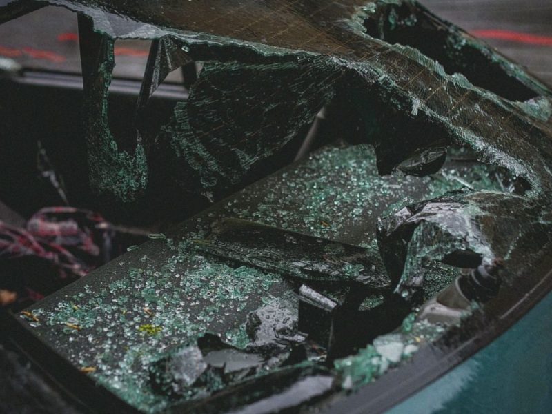 SERIOUS TRAFFIC ACCIDENT IN SURCIN: Driver ran off the road, slammed into a concrete cross and died on the spot!