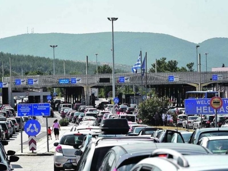 BIG CHANGES FOR ENTERING GREECE BY CAR: New rules after 50 years, here is what you must have in your vehicle!