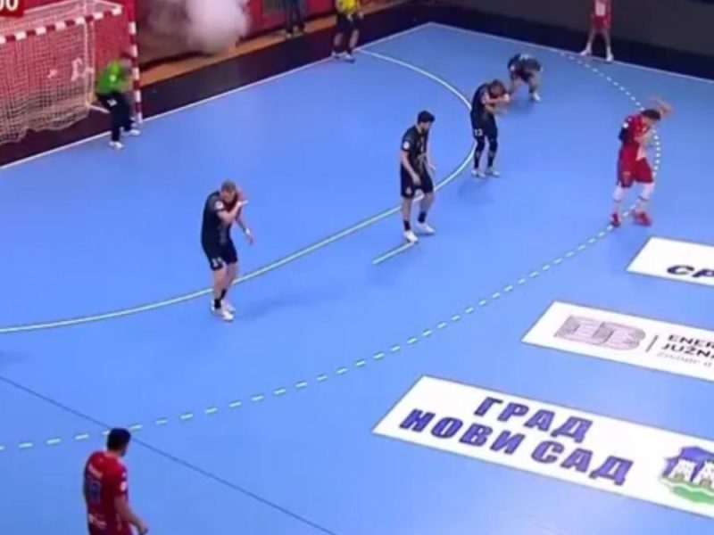 SCANDAL IN THE FINALS OF THE HANDBALL LEAGUE OF SERBIA: Match interrupted due to fan stun grenades, Vojvodina refused to play, Partizan declared champion! (VIDEO)