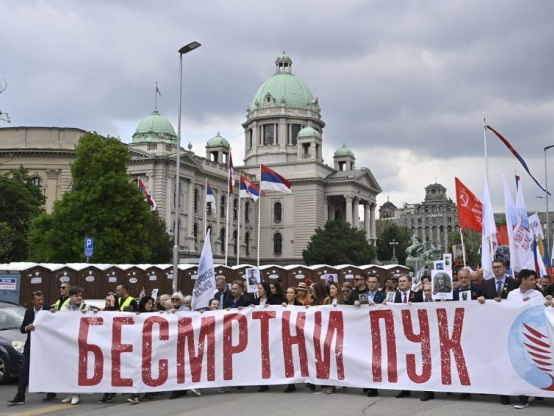 MARCH OF THE IMMORTAL REGIMENT HELD IN BELGRADE: Column of veterans and descendants marked Victory Day over Fascism!