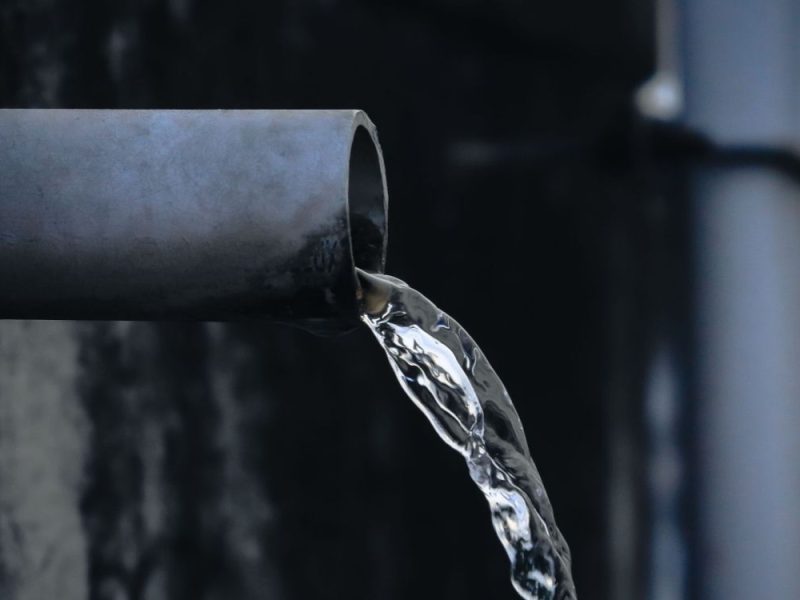 ČAČAK AND ITS SURROUNDINGS LEFT WITHOUT EVEN TECHNICAL WATER: New breakdown on the “Rzav” water system, residents desperate!