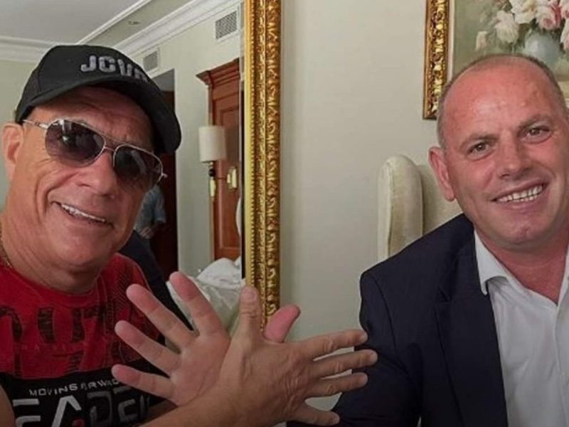 ANOTHER EMBARRASSMENT FOR THE AUTHORITIES: Vučić brought Van Damme to Serbia, the biggest promoter of independent Kosovo!