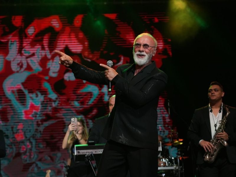 DINO MERLIN SCAMMED US! “He took 100,000 euros from us even though he knew he would not perform,” claim organizers of the concert in Kraljevo!