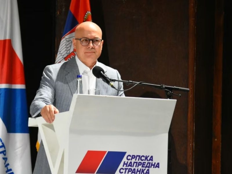 MILOŠ VUČEVIĆ MISUSED CHILDREN FOR PRE-ELECTION CAMPAIGN: Parents signed consent forms for sports promotion, children ended up in SNS campaign video! (VIDEO)