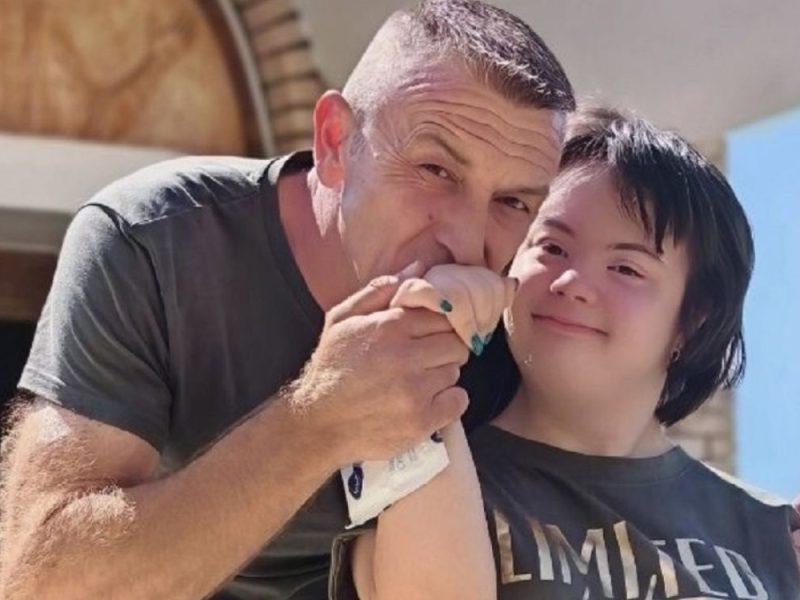 HERO FATHER FROM KRAGUJEVAC: He took his daughter with Down syndrome out of an institution, worked two jobs and raised her alone! (PHOTOS)