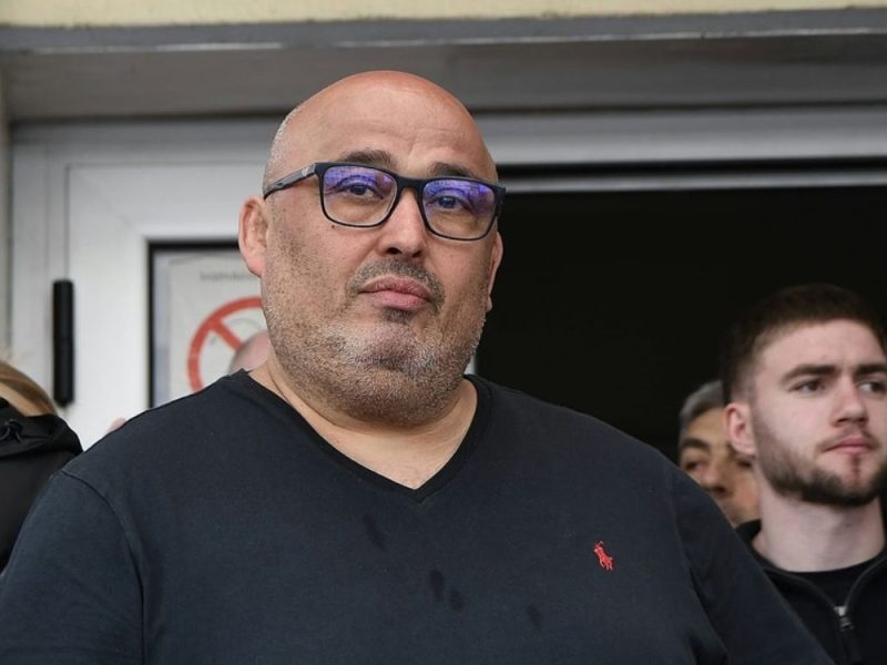 REWARD FOR LOYALTY TO VUČIĆ: Professors Close to the Dean of the Faculty of Sport and Physical Education Received More Than 70 Million Dinars, While Their Colleagues Who Supported Students Lost Their Jobs!