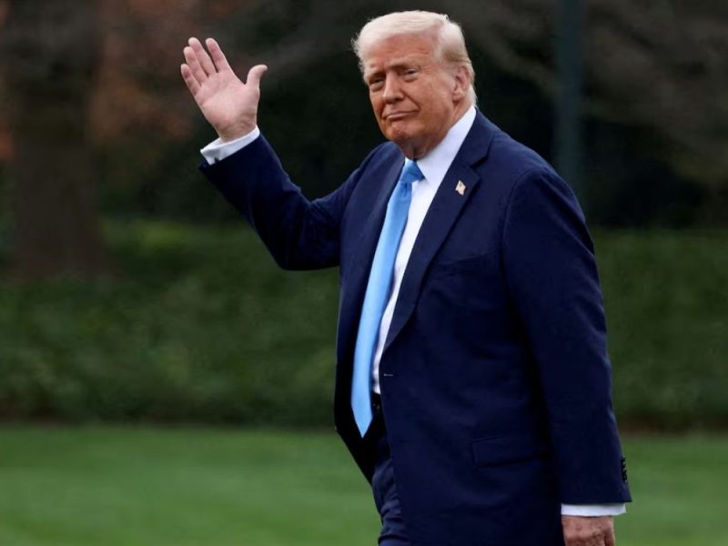 NEZAPAMĆEN POTEZ: Donald Tramp proglasio sebe vršiocem dužnosti predsednika Venecuele!