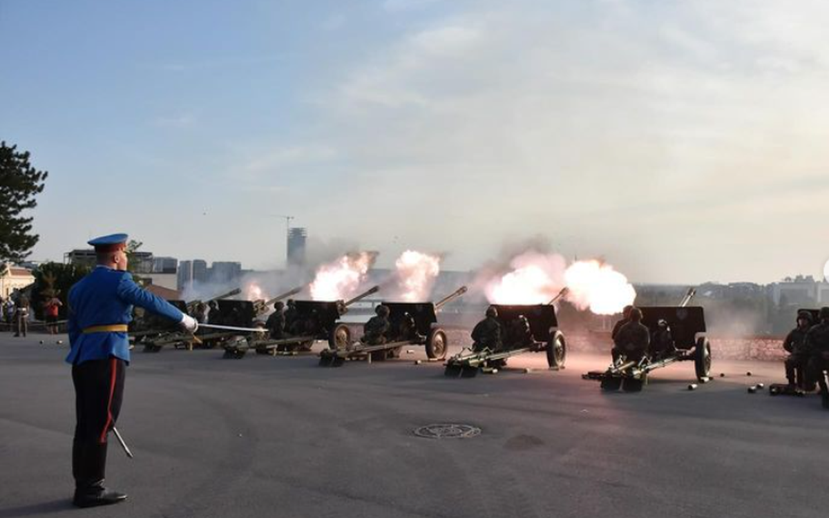 Počasna paljba/sretenjedandrzavnosti/printscreen