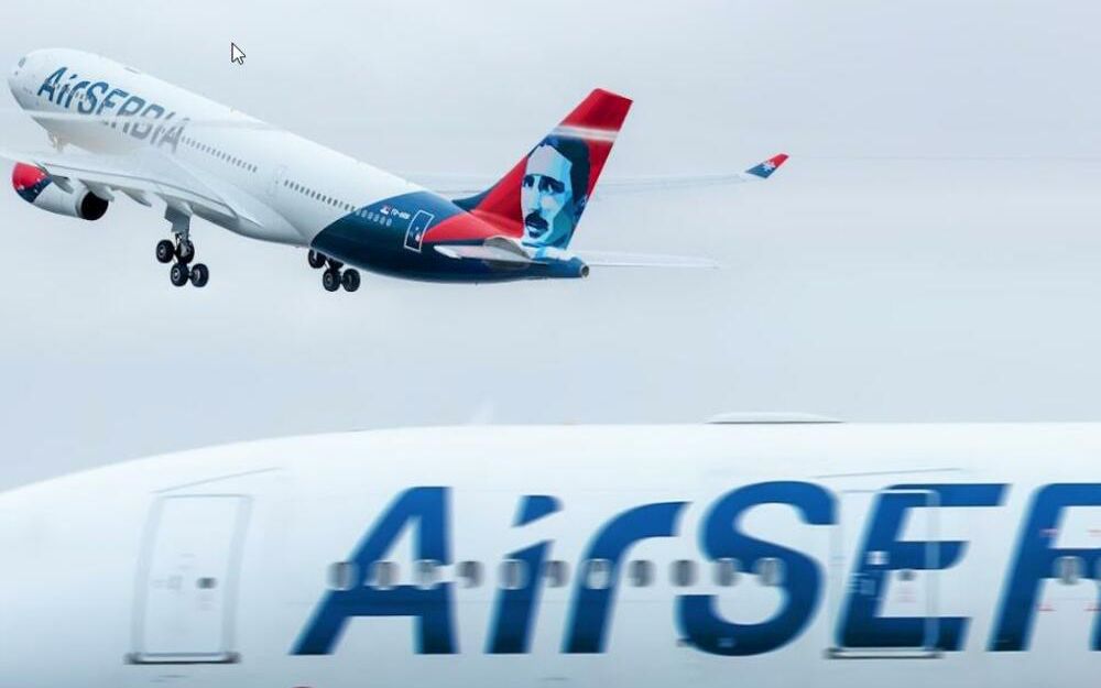 ER SRBIJA U CENTRU SKANDALA: Bivša stjuardesa javno iznela kritiku, oni objavili njene lične podatke i zapretili joj!