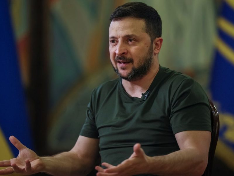 TEŠKI PREGOVORI U BRISELU: Zelenski odbija da prihvati ključan uslov Rusije u vezi NATO!