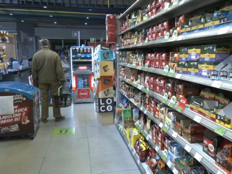 VUČIĆEVE MARŽE PRED SUDOM U AMERICI: Trgovinski lanac pokrenuo tužbu protiv Srbije!