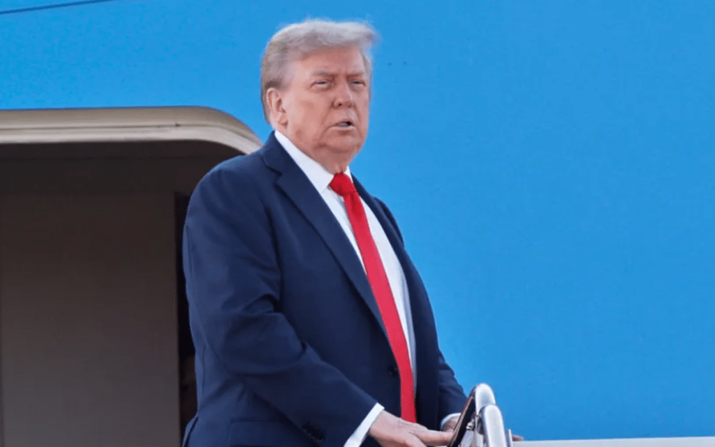 OLAKŠANJA ZA IZVOZNIKE: Evo šta za Srbiju znači odluka Vrhovnog suda SAD o Trampovim carinama!