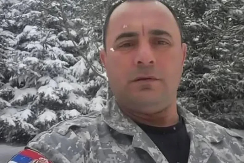 PORODIČNA TRAGEDIJA U KRAGUJEVCU: Otac preminuo od tuge za sinom – dan kasnije! Dalibor (52) je bio veteran sa Kosova (FOTO)