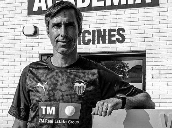 TRAGEDIJA U ŠPANIJI! Trener Valensije poginuo sa troje dece – otkriveni strašni detalji! (FOTO)