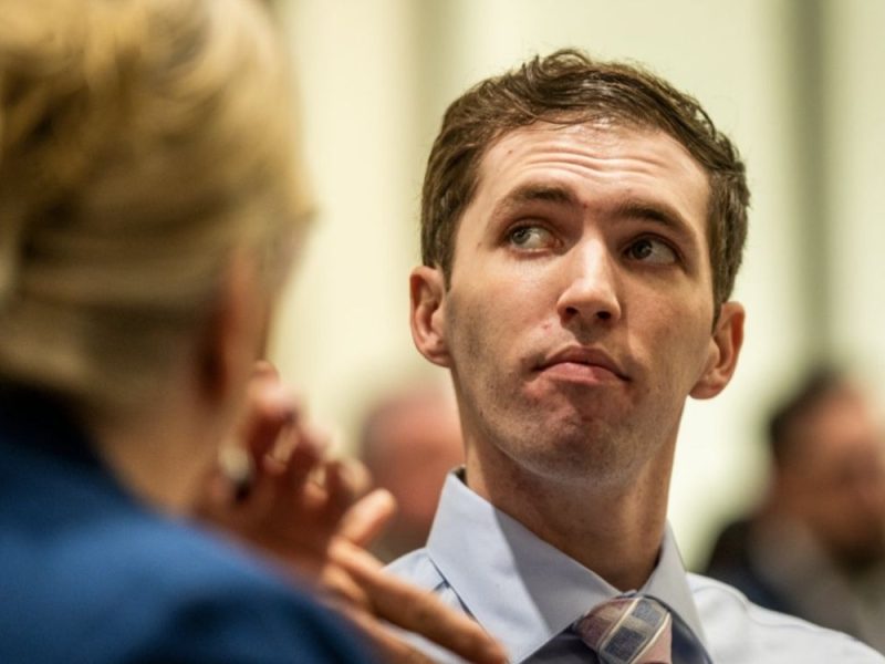 UBICA ČARLIJA KIRKA PRVI PUT PRED SUDOM: Odbrana tražila da se zabrani prisustvo kamera u sudnici! (VIDEO)