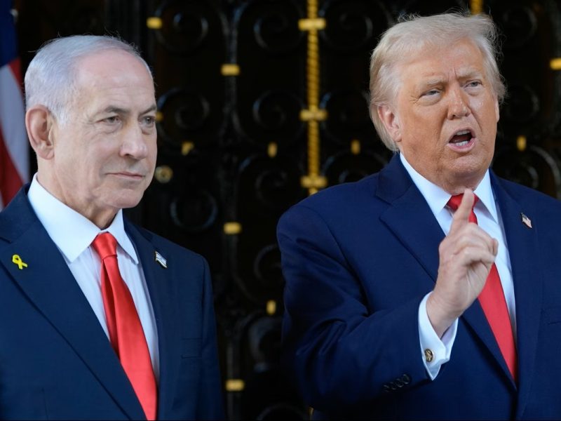 „IMA ĐAVOLA IZ NJIH DA ISTERAMO!“ Tramp upozorio Iran da ne obnavlja nuklearni program, Netanjahu se smeškao (VIDEO)