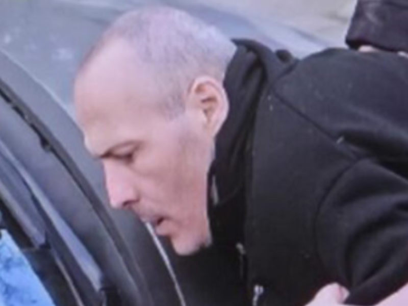 MONSTRUM RADIO KAO OBEZBEĐENJE ĆACILENDA! Nasilnik koji je izbo ženu pred detetom u policiji priznao da je dobijao 150.000 dinara da čuva šatore i „ćacije“ (FOTO)