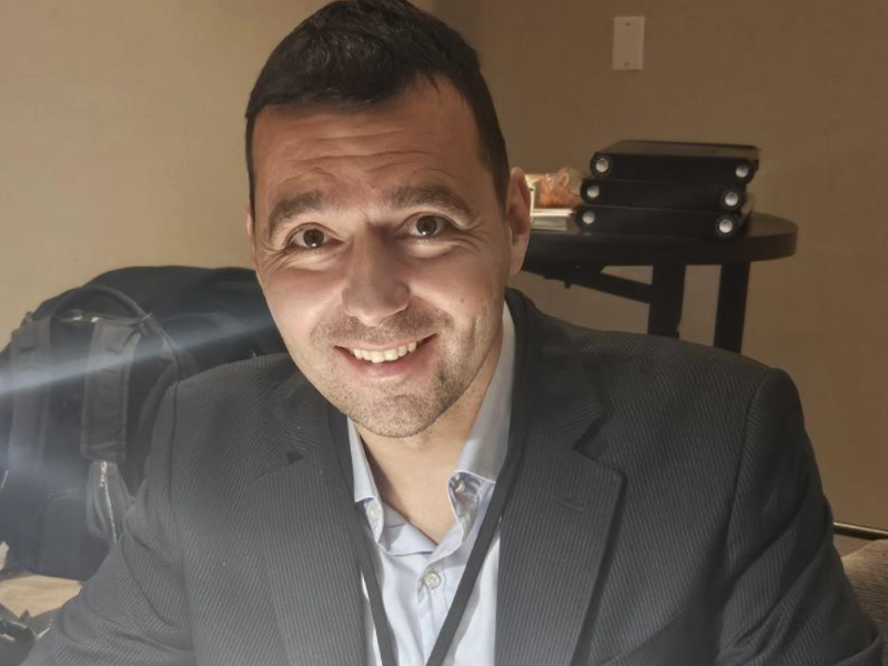 VELIKO PRIZNANJE ZA SRPSKU MEDICINU: Doktor Aleksandar Milutinović nagrađen u Njujorku za inovaciju u kardiohirurgiji! (FOTO)