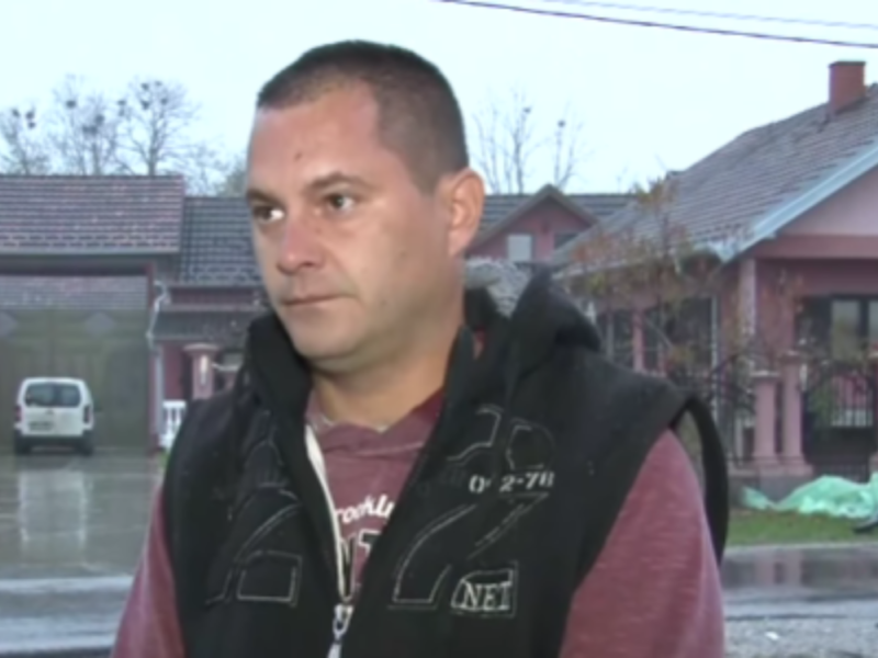DRŽAVA MU BLOKIRALA GAZDINSTVO ZBOG PROTESTA: Poljoprivrednik Nemanja stupa u štrajk glađu!