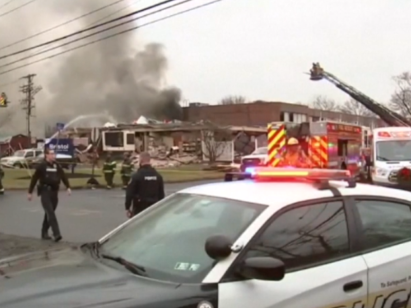 EKSPLOZIJE U STARAČKOM DOMU KOD FILADELFIJE: Dve osobe poginule, 20 povređeno! (VIDEO)