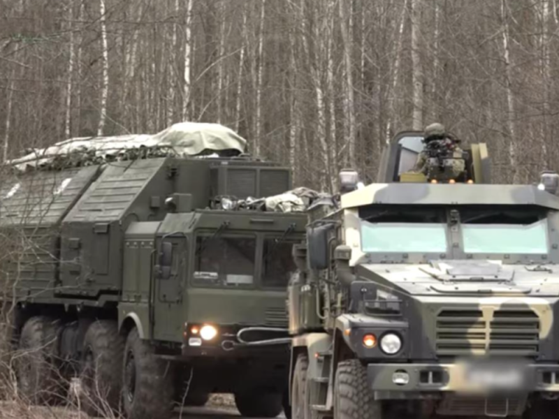 RUSIJA AKTIVIRALA OREŠNIK: Rakete koje mogu nositi nuklearno oružje raspoređene za borbenu upotrebu! (VIDEO)