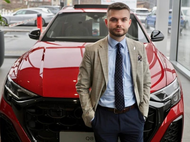 DŽENAN BIO „IZROD“ U PORODICI, SAD DIZAJNIRA ZA „AUDI“: Od malena crtao automobile, ali svi su sumnjali da će od toga bit „neke vajde“