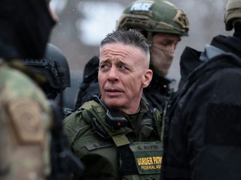 „MALI NAPOLEON“ NAPUŠTA MINESOTU: Komandant američke Granične patrole smenjen sa funkcije!