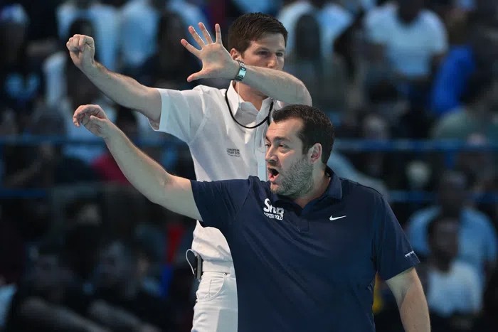 SELEKTOR OTKRIO KROZ KAKAV PAKAO SU PROŠLI DO ZLATA: Jakšić povraćao na rasplivavanju pred finale, Ćuku pozlilo, polufinale svi igrali bolesni! (VIDEO)