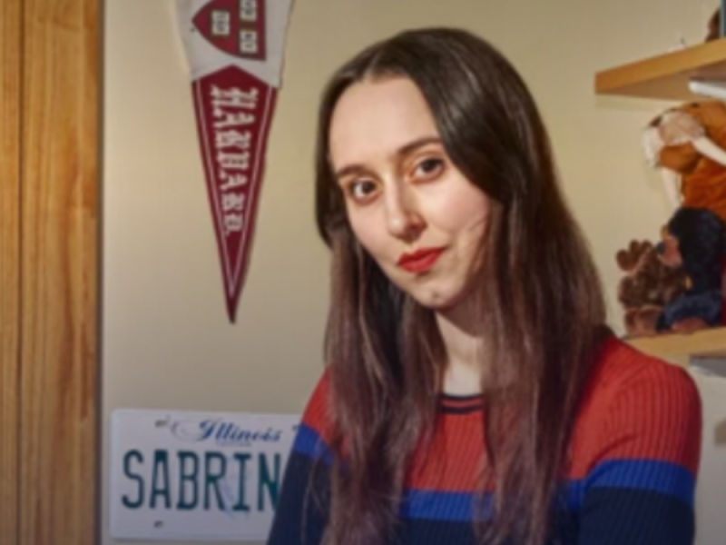 OVU DEVOJKU NAZIVAJU NOVIM AJNŠTAJNOM: Sa 16 godina konstruisala avion, a danas istražuje crne rupe!